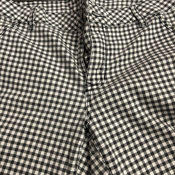D. Jeans black and white checkered pants - Picture 3 of 10